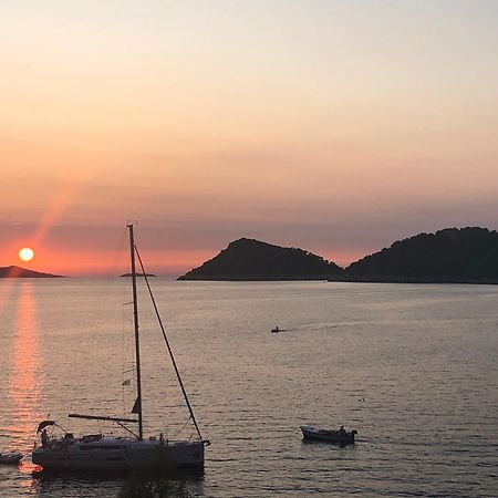 Villa Iva Lastovo Uble Екстер'єр фото