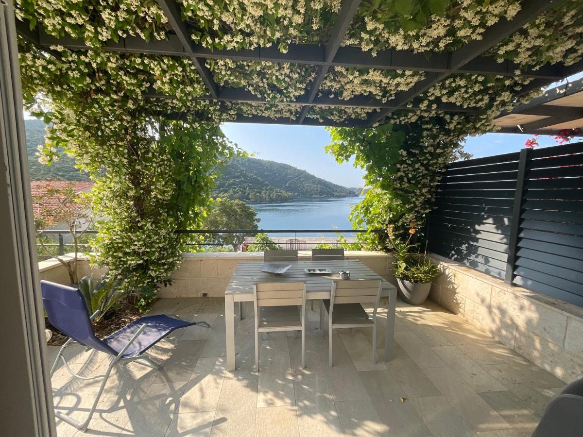 Villa Iva Lastovo Uble Екстер'єр фото