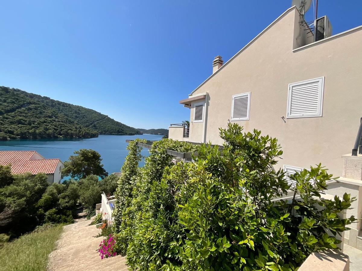 Villa Iva Lastovo Uble Екстер'єр фото