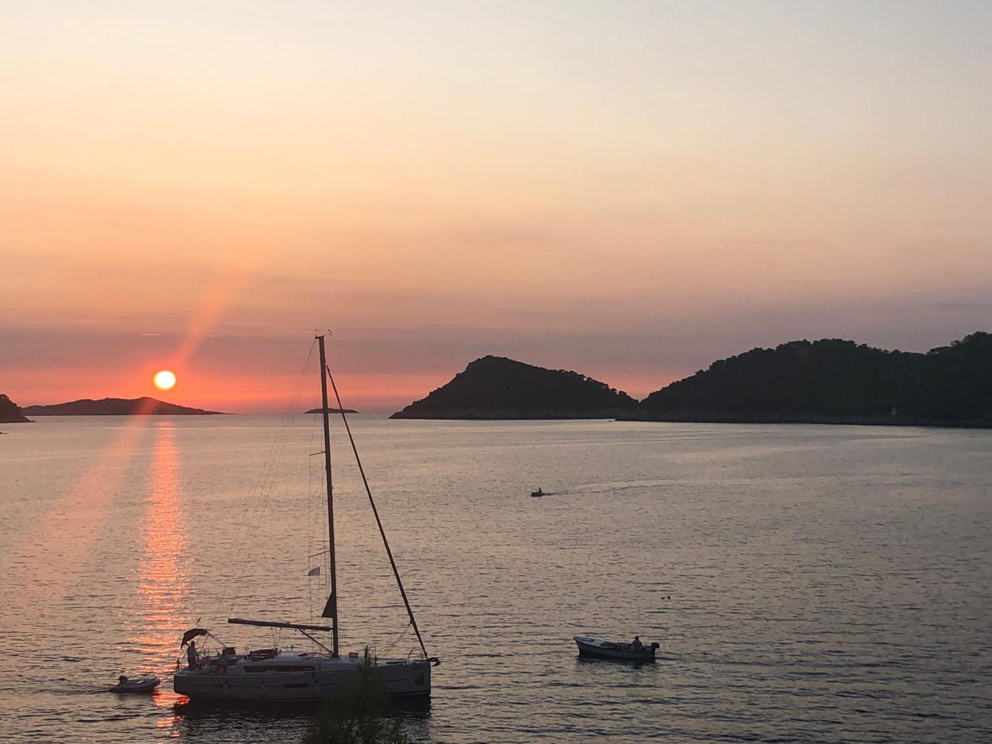 Villa Iva Lastovo Uble Екстер'єр фото